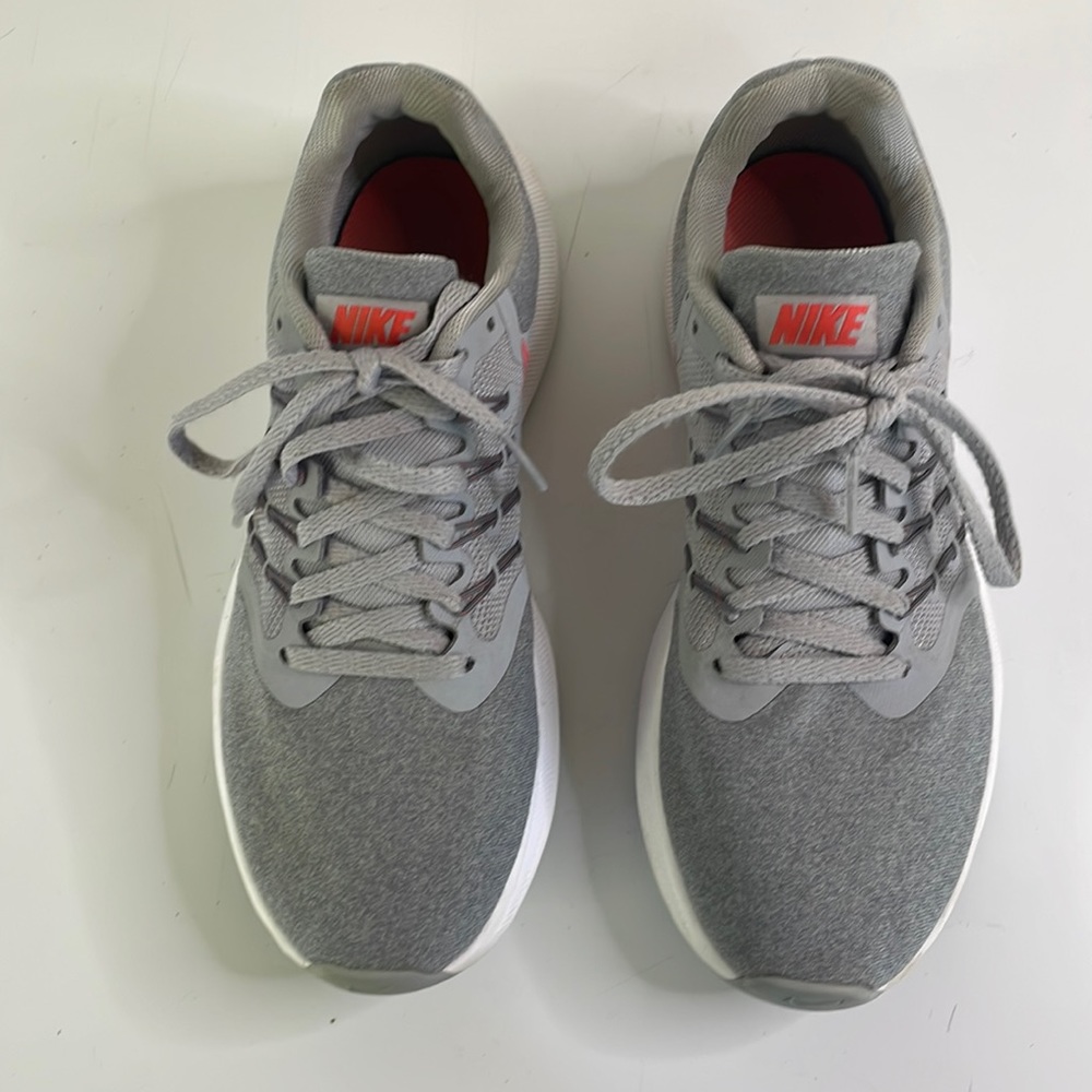 Nike Running Shoes Style Run Swift Gently Used - image 2